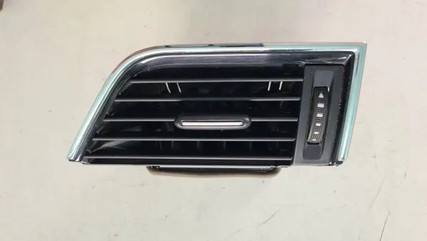 Juego de Rejilla OEM 5E0820951A para Skoda Octavia III image 7