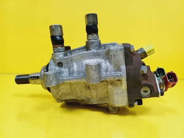 Brandstofpomp Opel Signum 3.0 CDTI 8-97228919-4 image 8