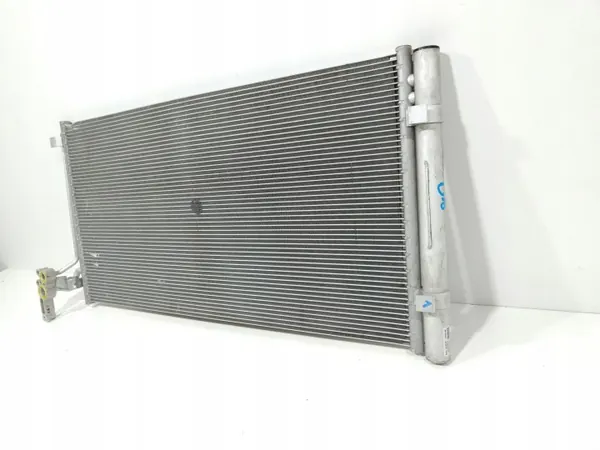 Condenseur AC Land Rover OE K8D2-19710-AB - Occasion image 3