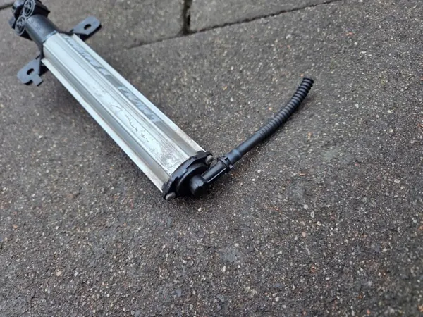 Buse de lave-glace droit OEM 119119713-2 Renault Megane III image 4