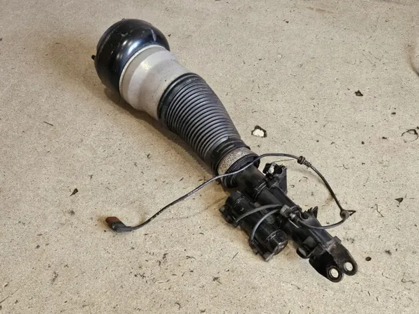 Luftfjädring OEM A2223200200 Fram höger Mercedes W222 image 10