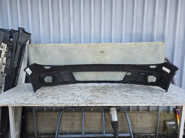 VW Tiguan etupuskuri OEM 5N0807221K - Käytetty image 5