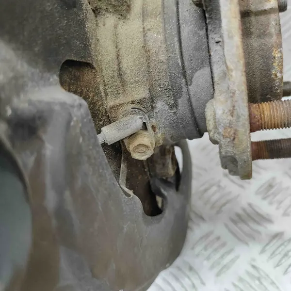 Snodo anteriore sinistro Nissan NP300 Navara (D23) 402024KJ3A image 5