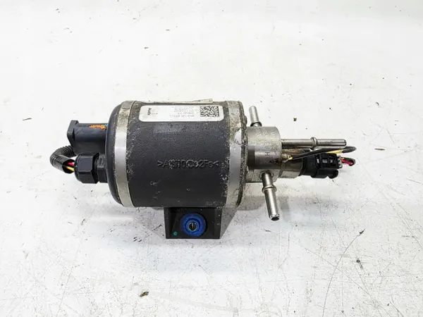 Gebruikte AdBlue-pomp OEM 8K0131899G voor Audi A4 B8 image 4