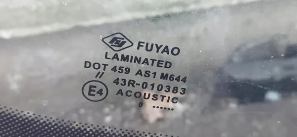 FUYAO OEM Frontscheibe für Audi A4 B9 - Gebraucht image 4