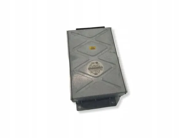 Bose-versterker OEM 4F0035223 voor Audi A6 C6 image 2