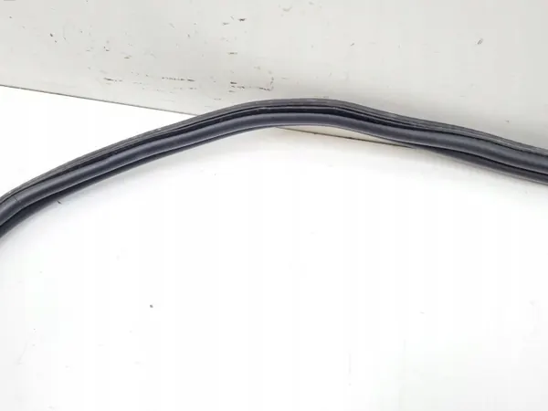 Joint de capot moteur Porsche MAM66912 - Pièce OE d'occasion image 6
