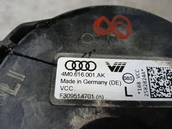 OEM 4M0616001AK Bakre luftfjädring Audi Q8 image 4