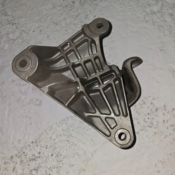 Soporte de motor Volkswagen 7E0399151C image 3