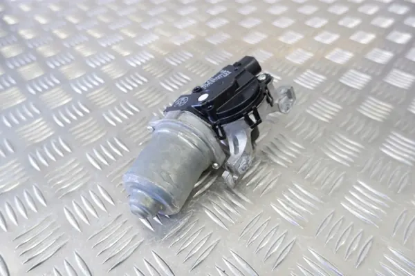 Toyota ruitenwissermotor OEM 85110K0110 - Gebruikt image 3
