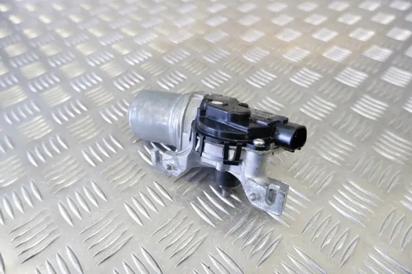 Toyota ruitenwissermotor OEM 85110K0110 - Gebruikt image 4