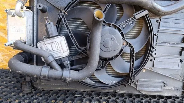 OEM 806*H vesijäähdytystuulettin Ford Mondeo MK4:lle image 4