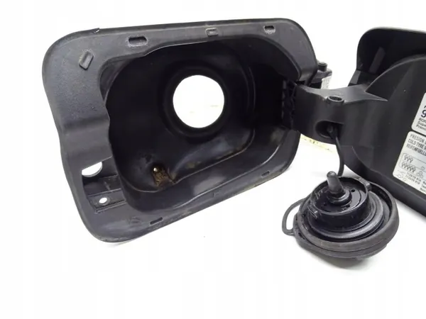 Trappe à carburant & bouchon OEM 5F4809905B Seat Leon III image 9