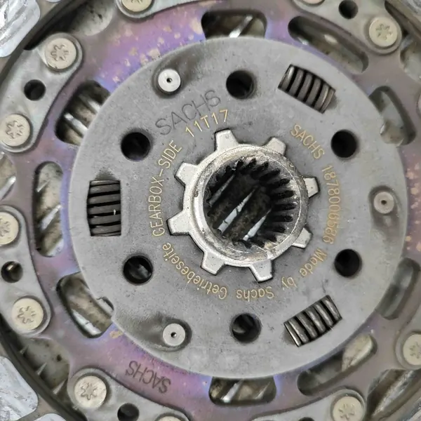 Opel Astra K 1.4T Kaksimassaväli 55574768 image 8