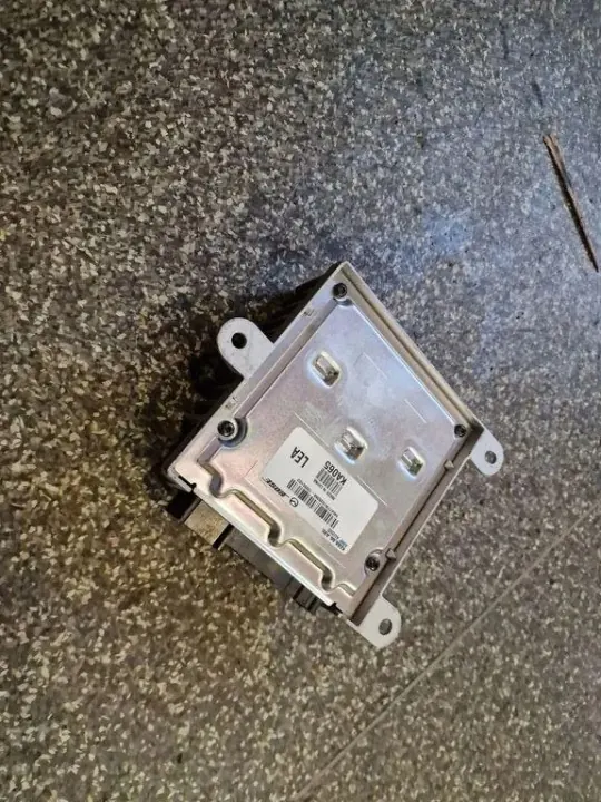 Amplificateur Mazda CX-5 OEM KE6866A20 - Occasion image 2