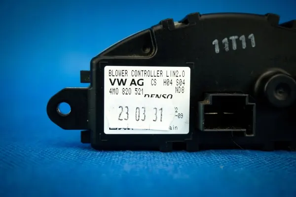Régulateur de soufflante OEM 4M0820521 Audi A8 Q7 Q8 image 5