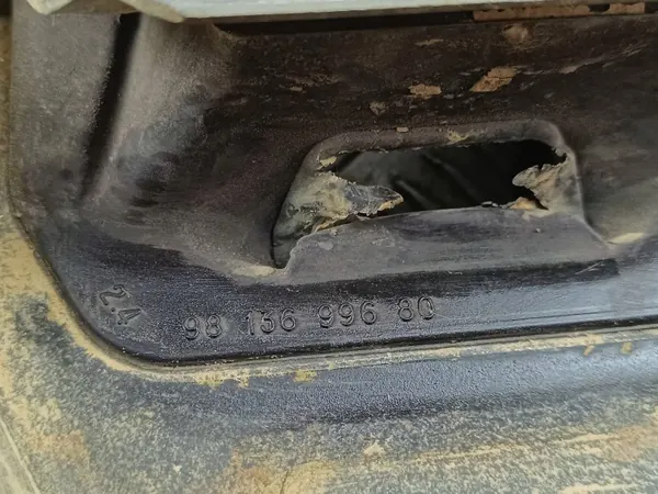 Amortiguador de caja DS 7 Crossback OEM 9813699680 image 4