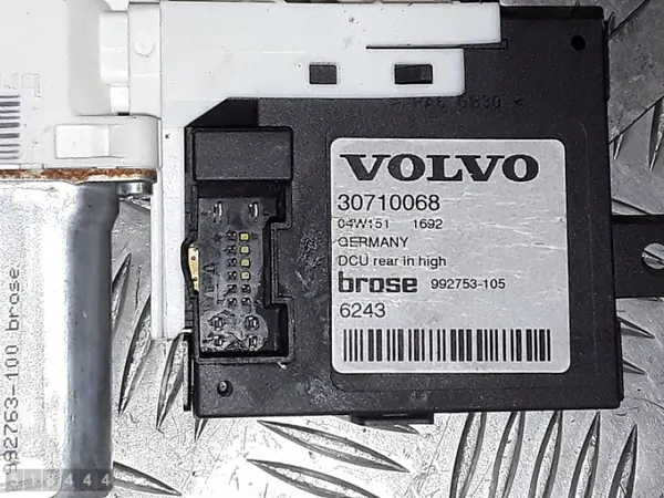 Volvo V50 raamregelaar OEM 30710068 - Gebruikt image 3