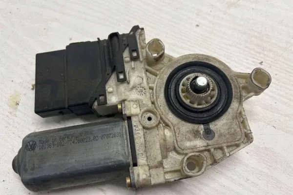 Etummaisen vasemman ikkunamoottori VW GOLF IV VARIANT image 2