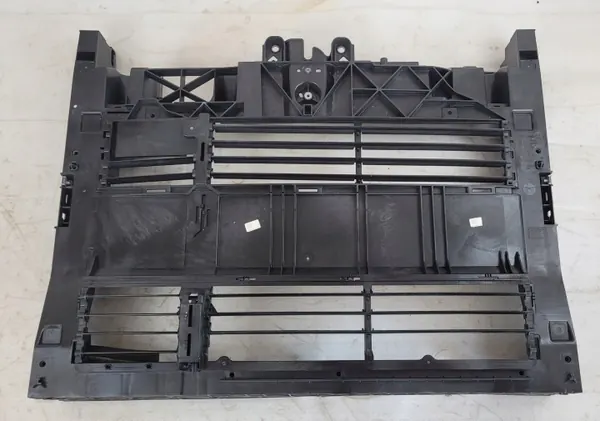 OEM R2X6-16E146-B Etuvyön vahvike Ford Transit image 5