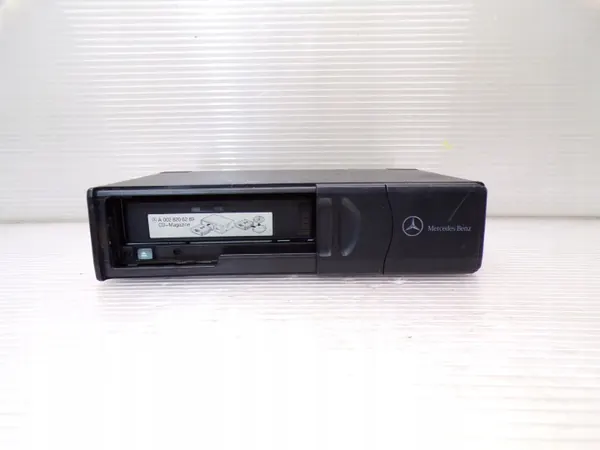 CD-vaihtaja OEM 2038209089 Mercedes W203 W209 image 2