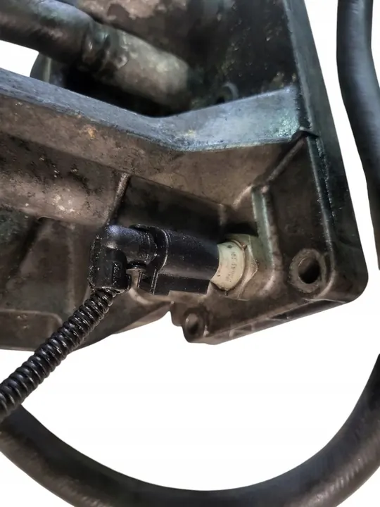 Oljefilterbas Volkswagen T5 2.5 TDI AXD image 4