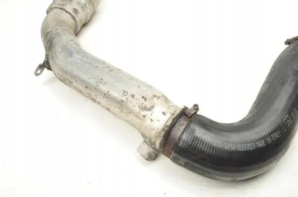 Volvo C30 Intercoolerrör OEM 31319792 Begagnad image 3