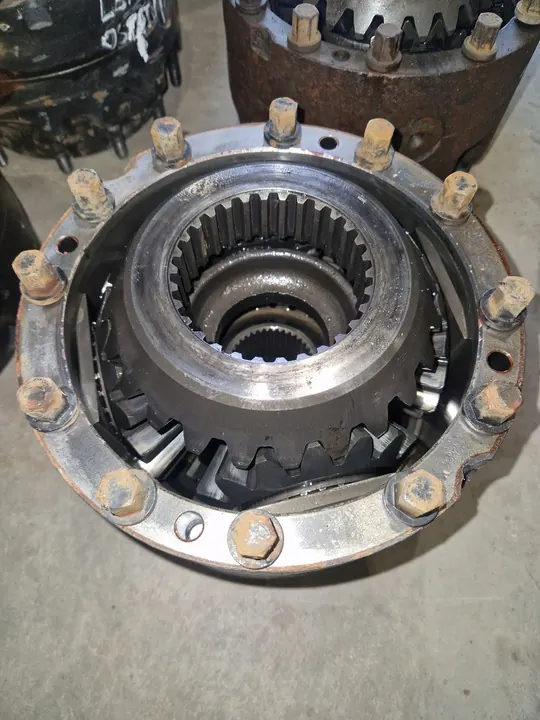 Différentiel VOLVO FE RTH2180 Meritor image 5