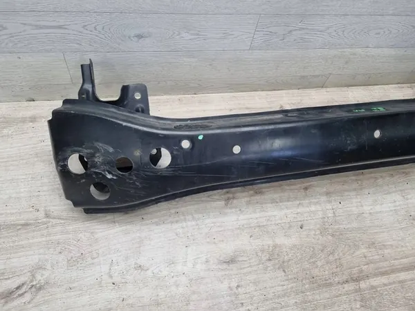 Viga de para-choque dianteiro Volkswagen Multivan T5 2014 OEM image 2