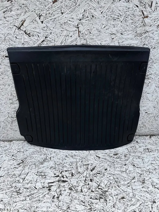 Q5 8R Lift Tavaramatto Kumi 8R0061180A image 2