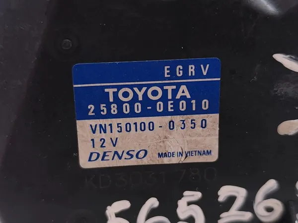 EGR-venttiili Toyota Hilux 2.8 D 4WD Diesel 2021 OEM 25800-0E010 image 7