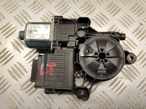 VW TIGUAN II 2023 2.0 TDI Vänster Bakrutsregulator 2Q0959407 image 2