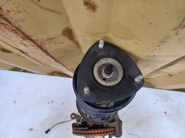 Höger McPherson-dämpare MAZDA CX-5 2013 OEM KD4534700A image 7