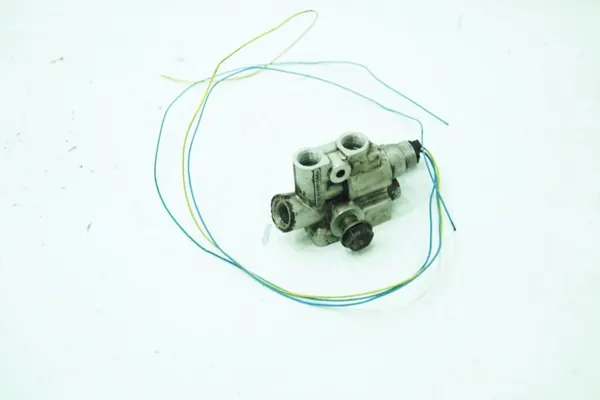 Ventilsensor OEM 2203270231 för Mercedes-Benz image 2