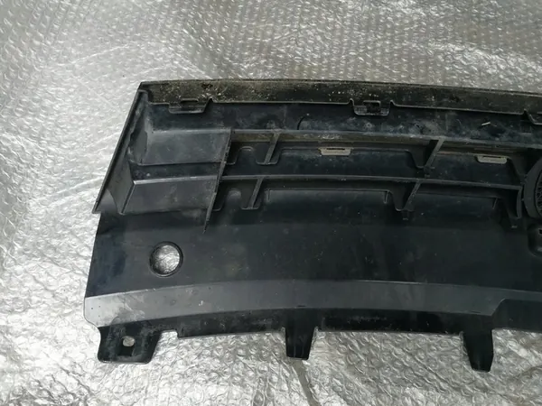 Griglia anteriore VW Polo V 6R image 5