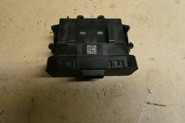 Renault Master III Ohjausmoduuli OEM 284Z18966R image 3