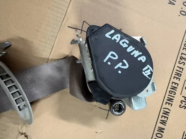 Renault Laguna III rechter vorderer Sicherheitsgurt OEM image 4