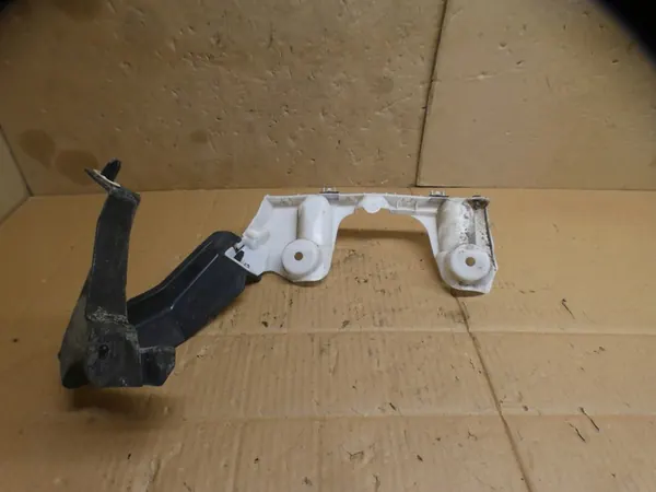 Deslizamento do para-choque traseiro direito Renault Megane IV 1.5 DCI 2020 image 10