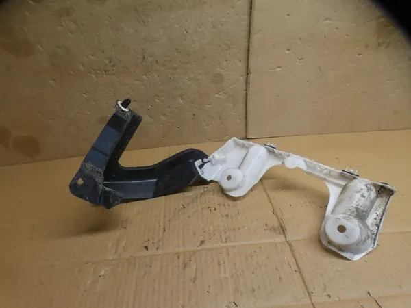 Deslizamento do para-choque traseiro direito Renault Megane IV 1.5 DCI 2020 image 7