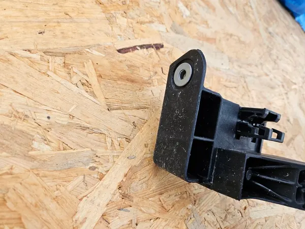 Frontstoßstangenverstärkung Kia Ceed III 18- 64101-J7000 image 5