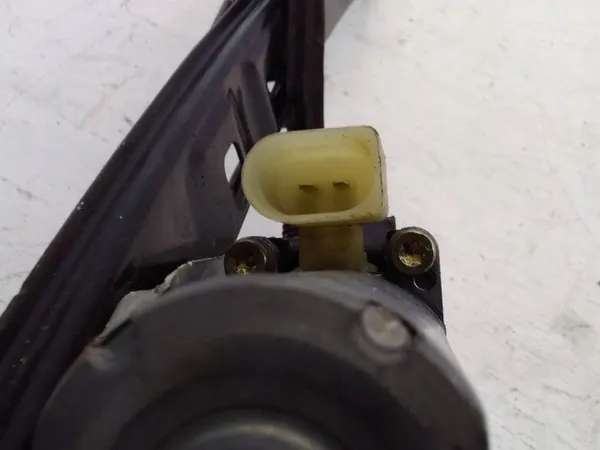 Elevador de Vidro Direito Dianteiro BMW 3 (E46) 2.0L Diesel OEM 8362064 image 5