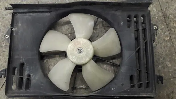 Fläkt TOYOTA COROLLA VERSO 1.4 VVTI 02R OEM 1636323020 image 4