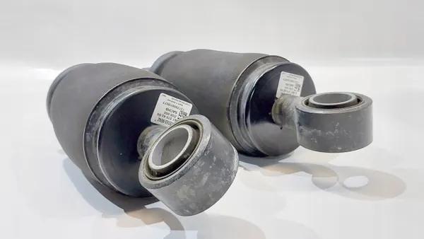 OEM A9613104255 Kabinenluftfeder für Mercedes Actros image 4