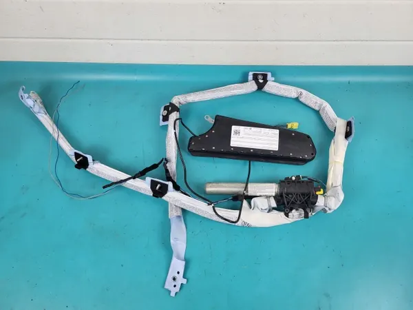 VW Passat B6 höger gardinairbag OEM PRKA114221657116 image 2