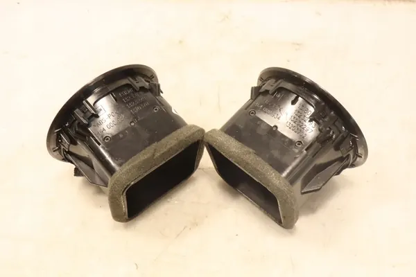 Grade de ventilação central OPEL CORSA D image 3