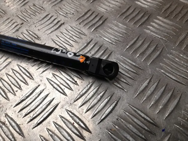 Kaasujousi Hyundai Bayon 2022 OEM 81831Q0410 image 3