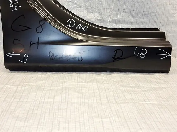 Volkswagen Golf VIII seuil arrière droit 5H4809 image 3