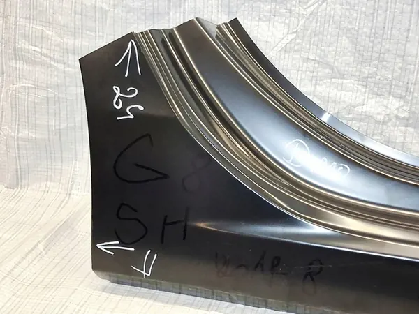 Volkswagen Golf VIII seuil arrière droit 5H4809 image 5