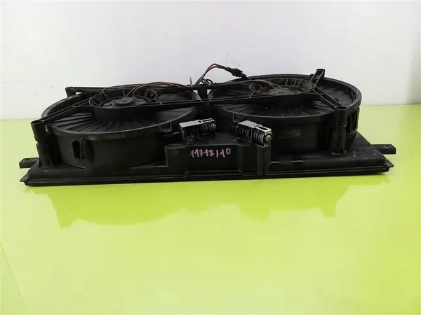 Ventilador de radiador VW T4 Caravelle 2.5 TDI 7D0121207 image 3