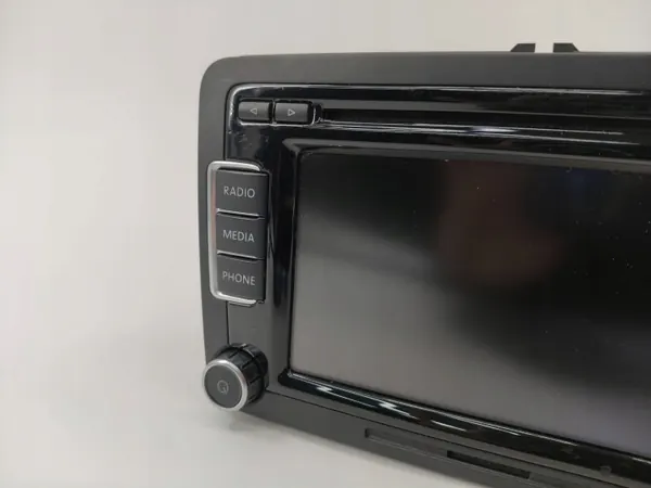 Radio-Panel OEM 3C8035195G für Passat B7 - Gebraucht image 3